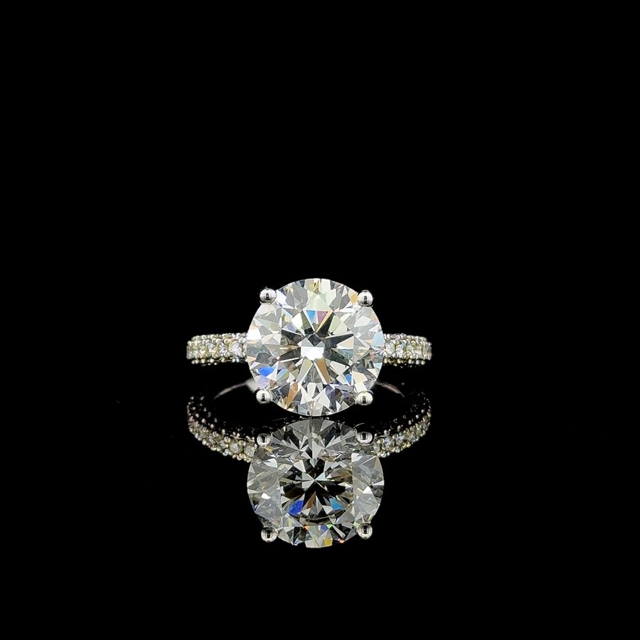 Pavé Band Solitaire — lab-grown diamond